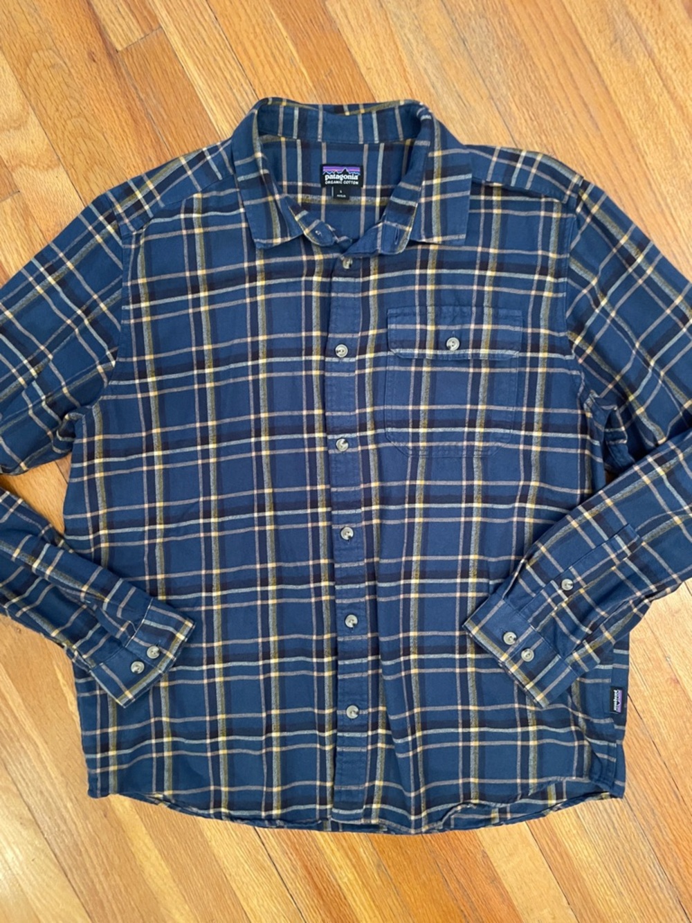 PATAGONIA Blue & Yellow Plaid Soft Cotton Button-Down Casual Cottagecore Shirt